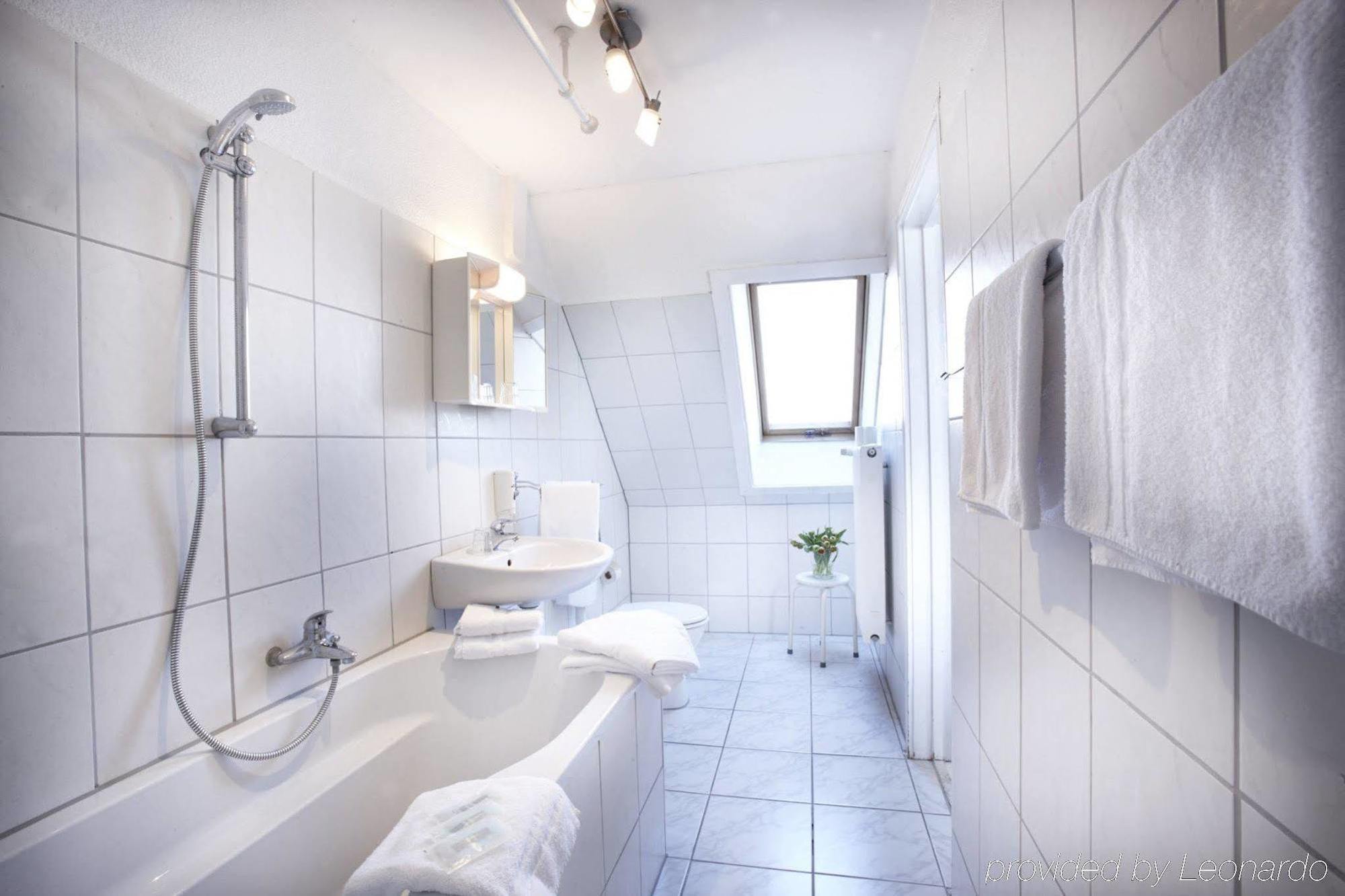 Hotel Liegeplatz 13 Kiel By Premiere Classe Экстерьер фото