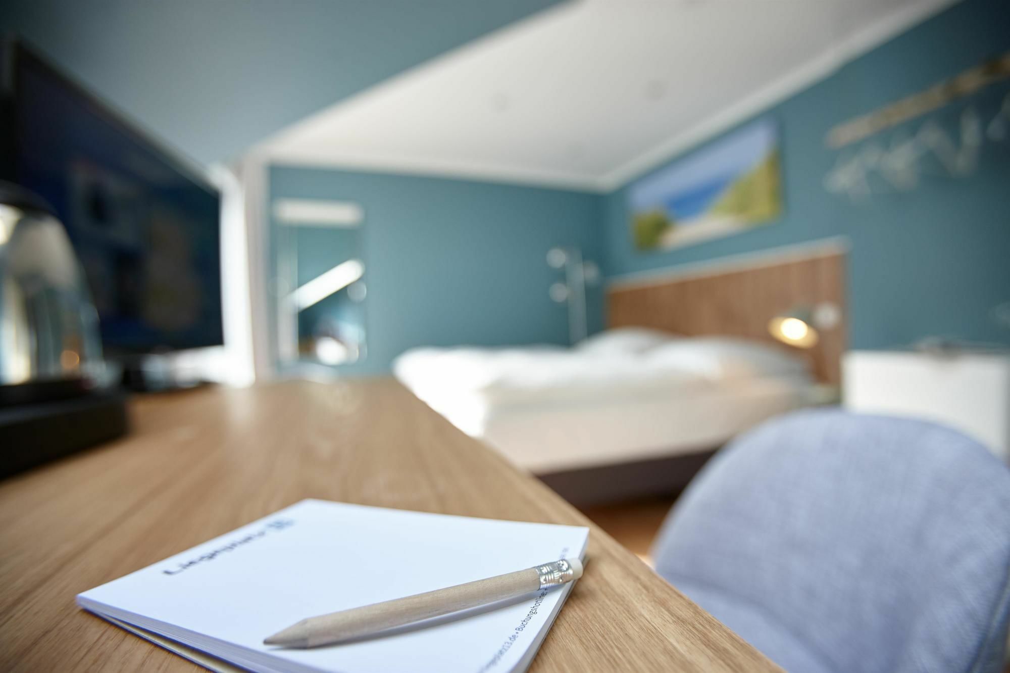 Hotel Liegeplatz 13 Kiel By Premiere Classe Экстерьер фото